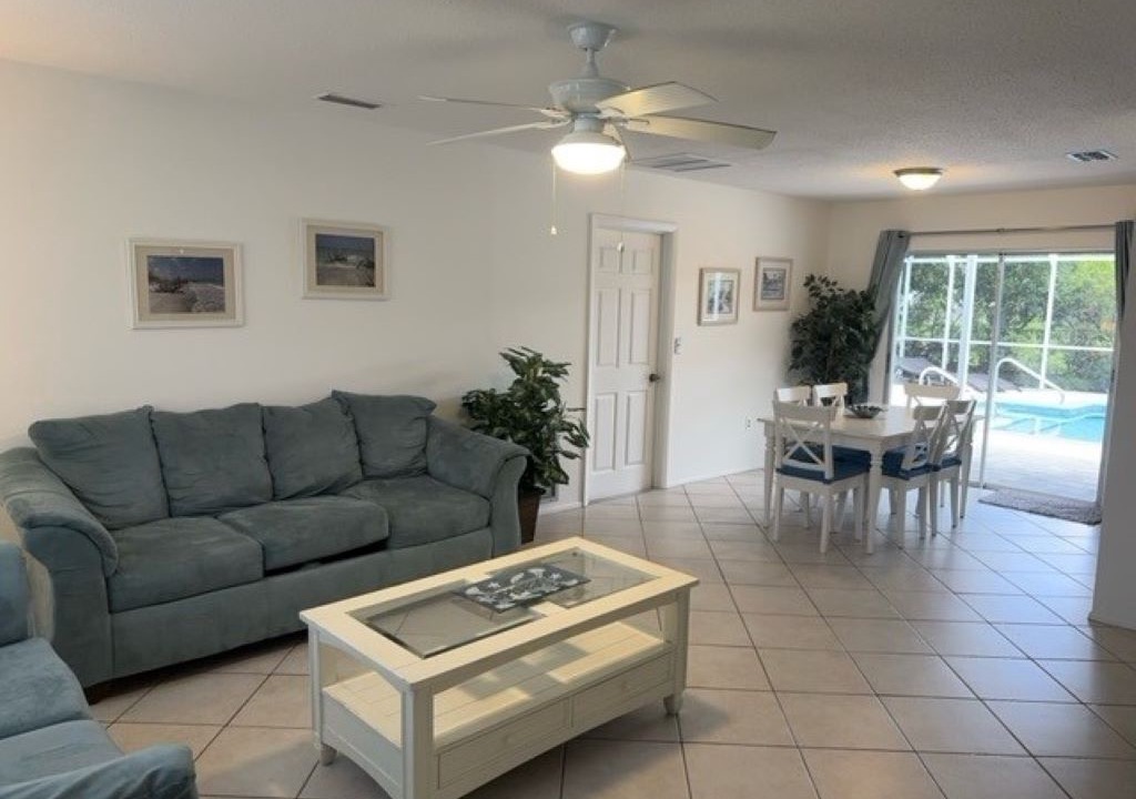 Photo of Livingroom in South Bradenton