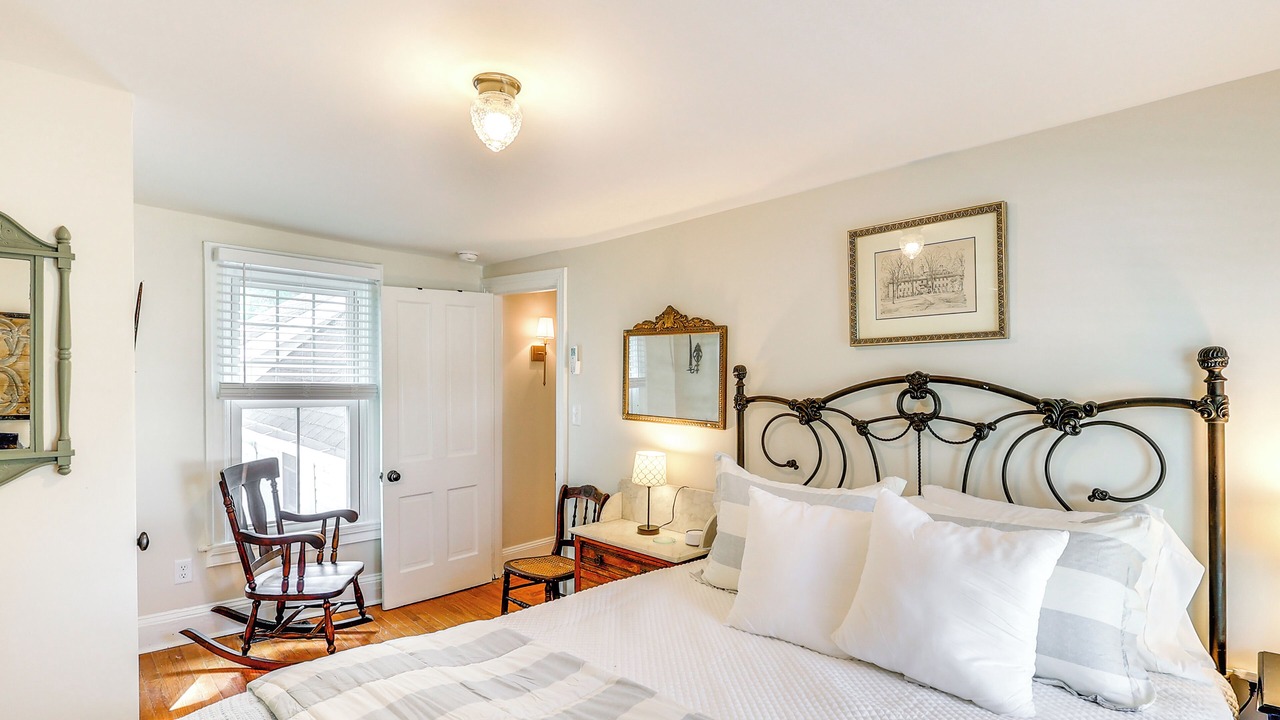 Photo of Bedroom in Milton