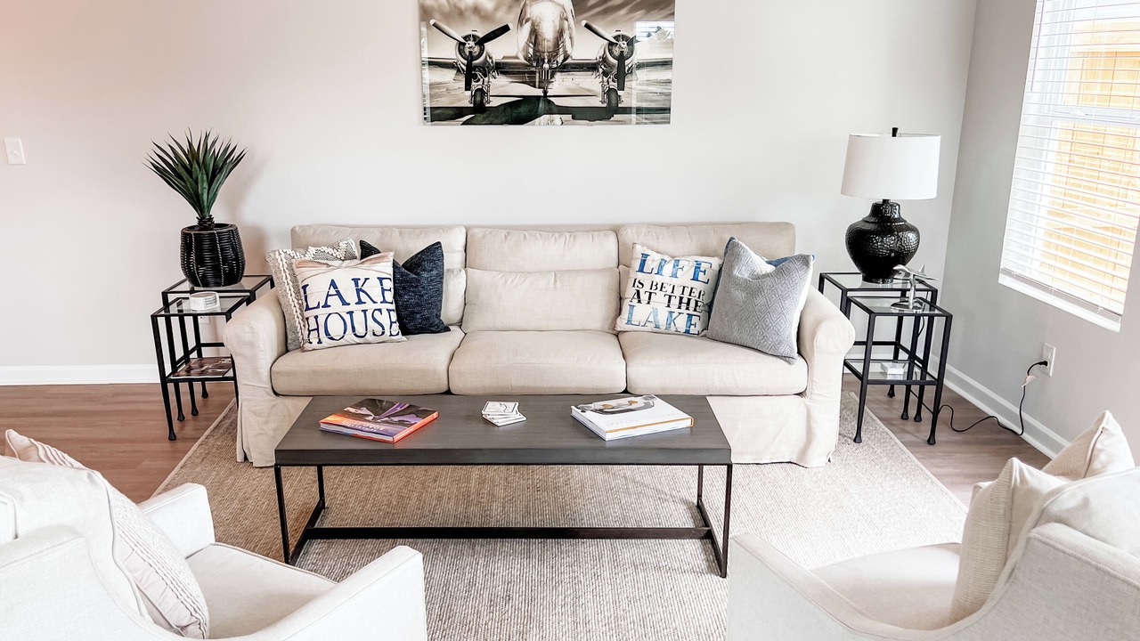 Photo of Livingroom in Eatonton