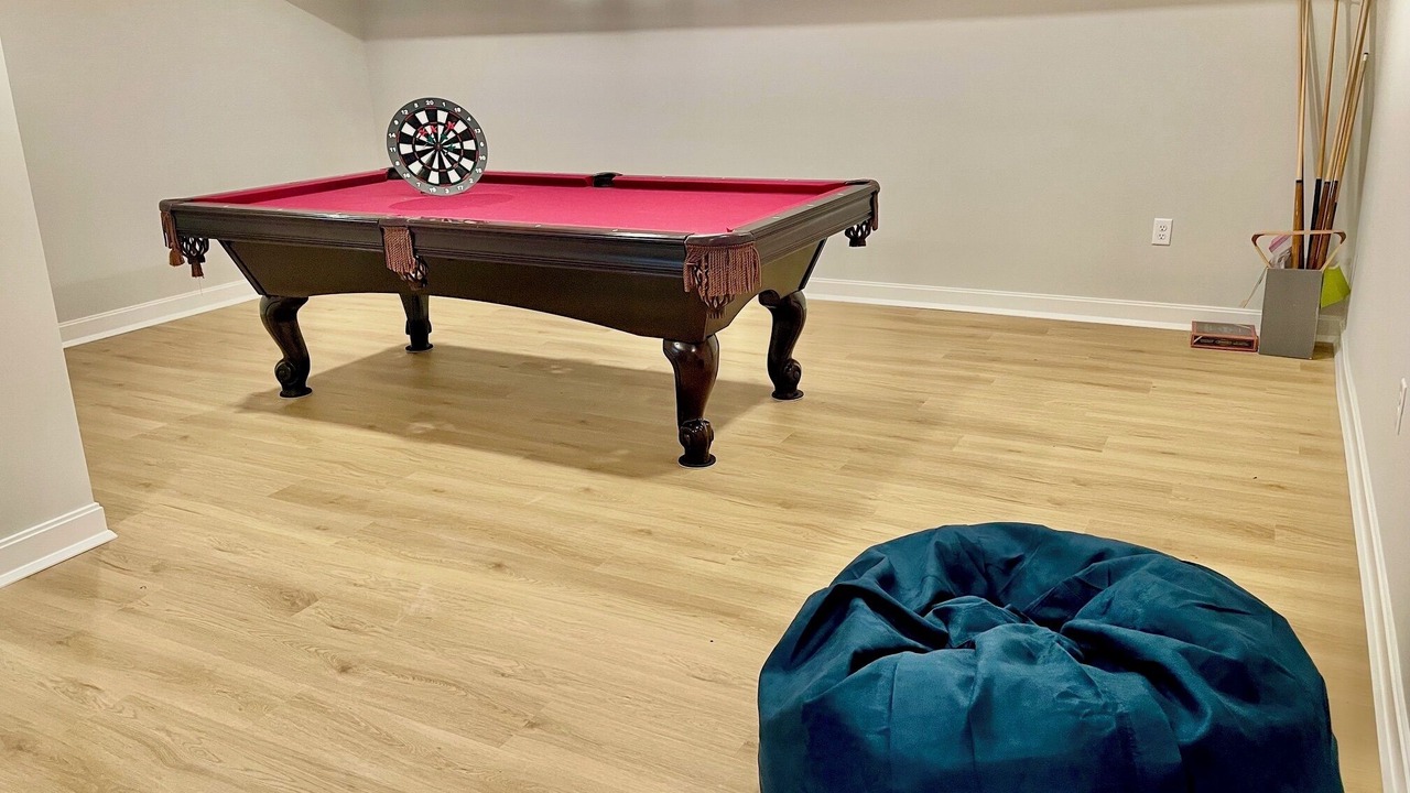 Photo of Bedroom in Country Club Estates
