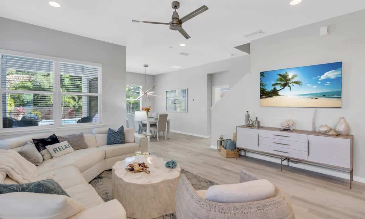 Photo of Livingroom in Arlington Park