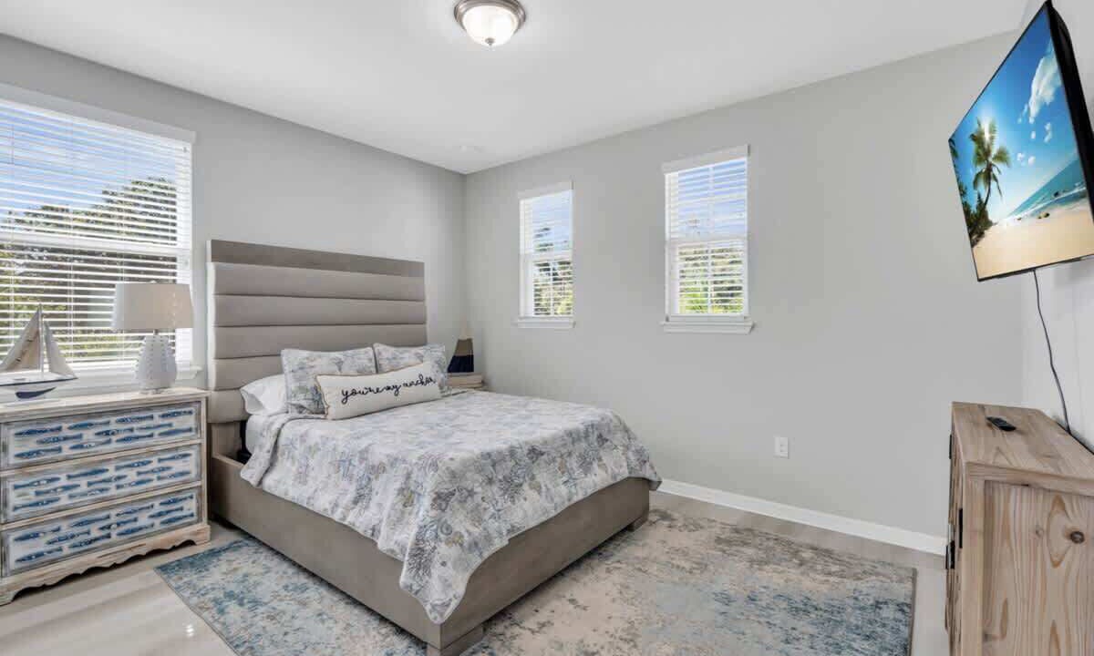 Photo of Bedroom in Arlington Park