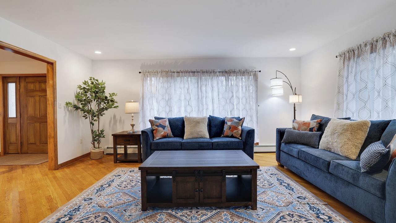 Photo of Livingroom in Pocono Lake
