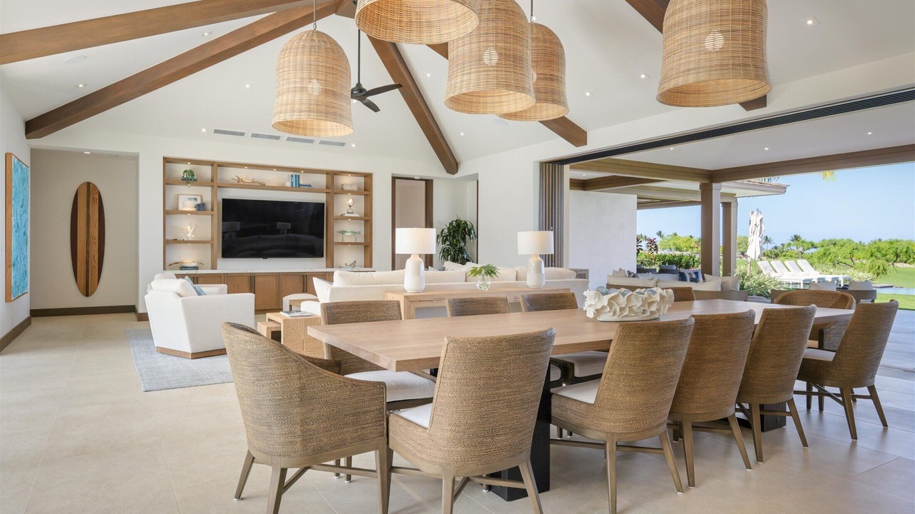 Photo of Others in Kaupulehu