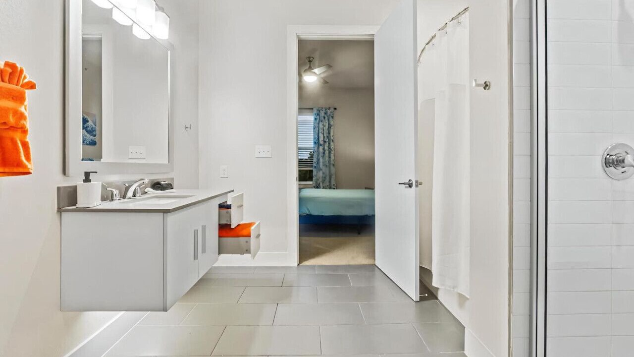 Photo of Bathroom in King William