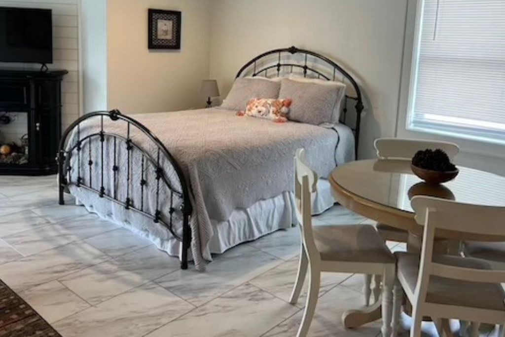 Photo of Bedroom in Bryson City