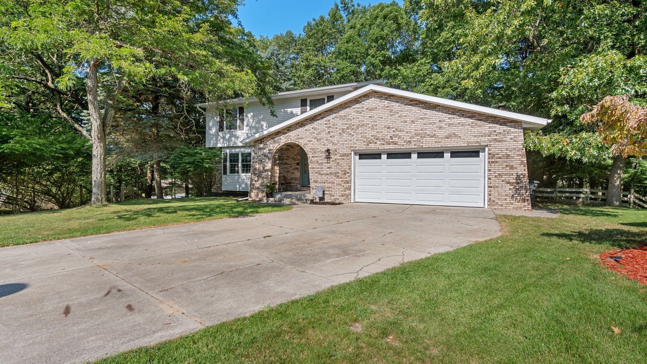Photo of Others in Norton Shores