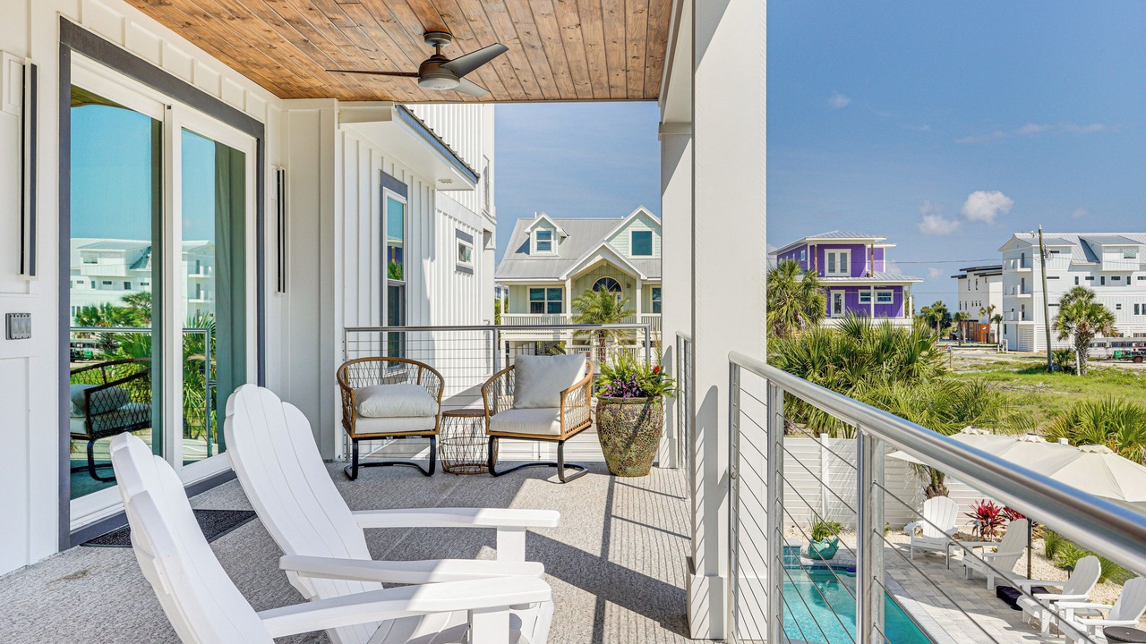 Photo of Patio Balcony in Mexico Beach