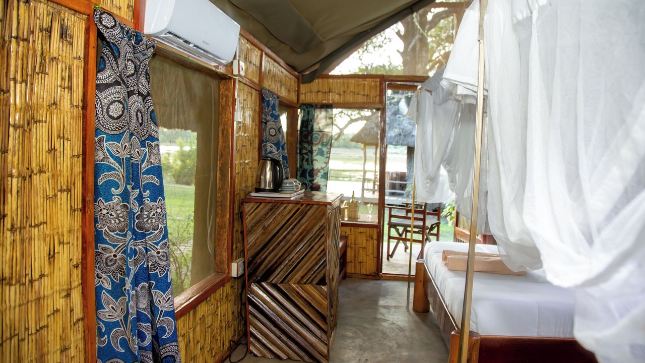 Photo of Bedroom in Kakumbi