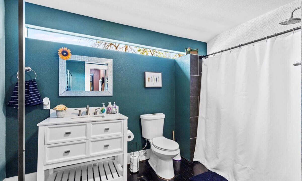 Photo of Bathroom in St. Paul Square