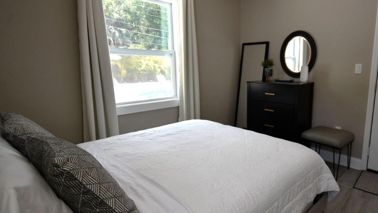 Photo of Bedroom in Park East
