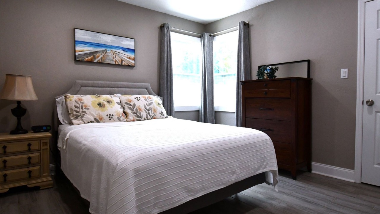 Photo of Bedroom in Park East