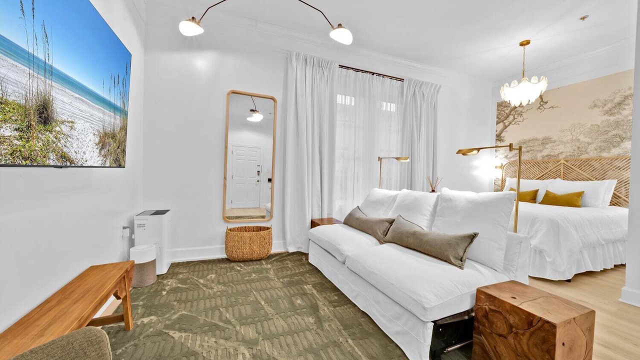 Photo of Bedroom in Seacrest Beach