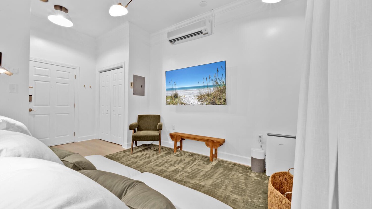 Photo of Bedroom in Seacrest Beach