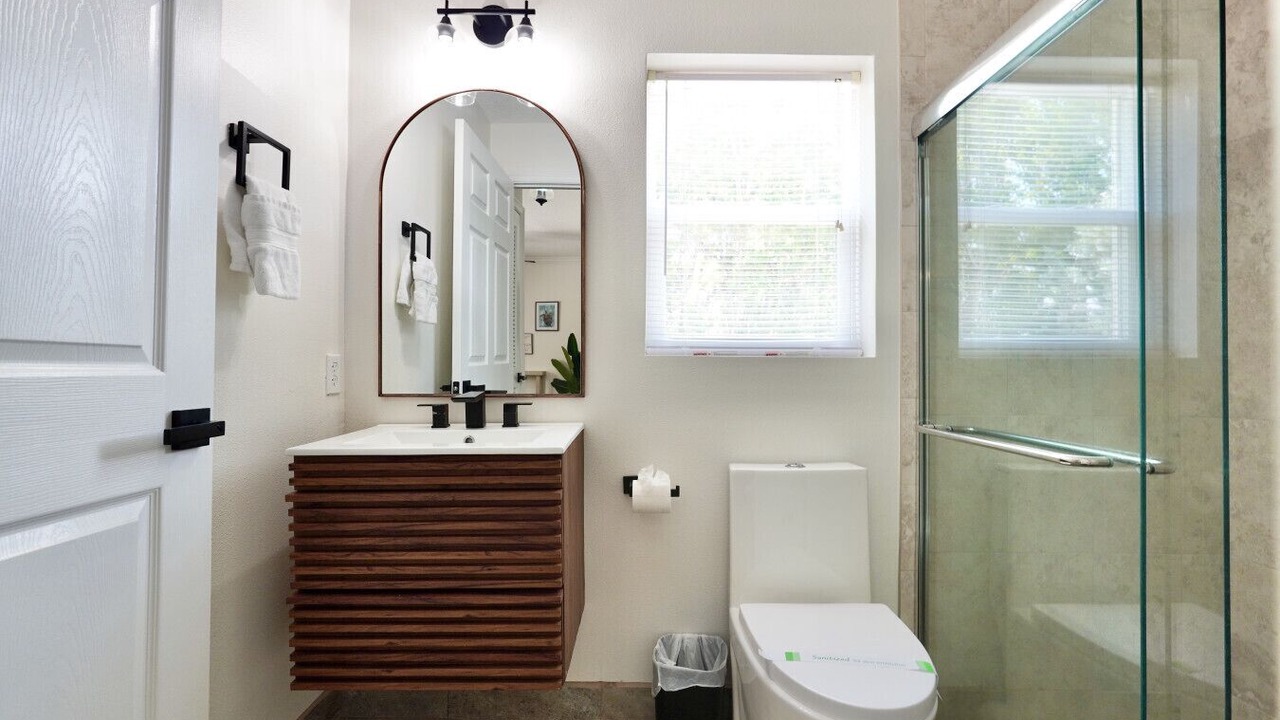Photo of Bathroom in Crescent Beach