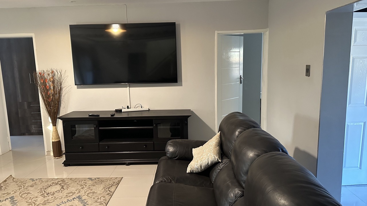 Photo of Livingroom in Harare