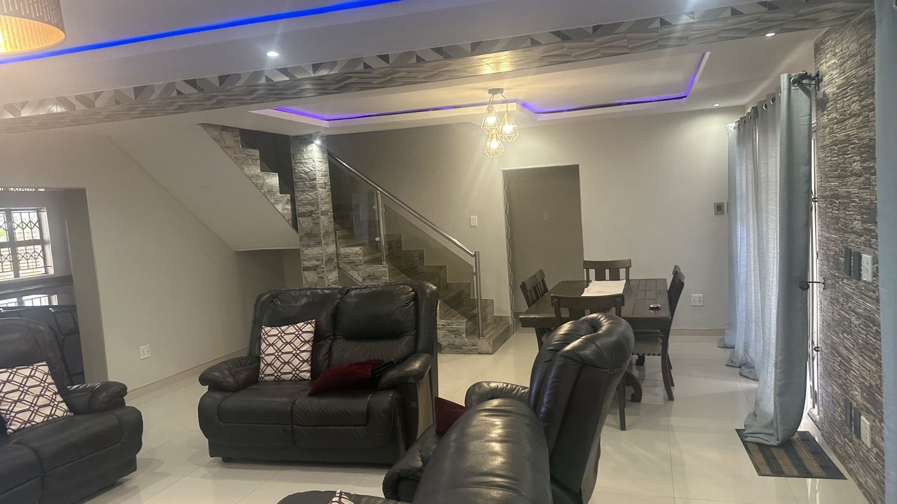 Photo of Livingroom in Harare
