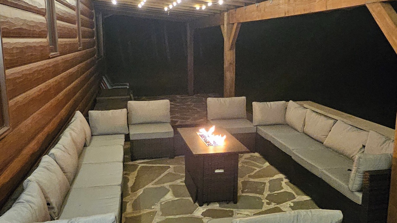 Photo of Outdoor in Gobles
