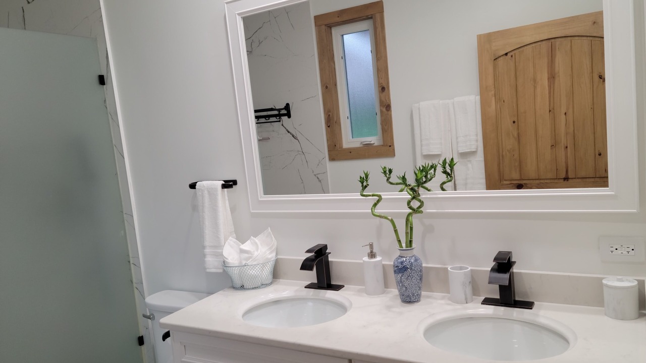 Photo of Bathroom in Gobles
