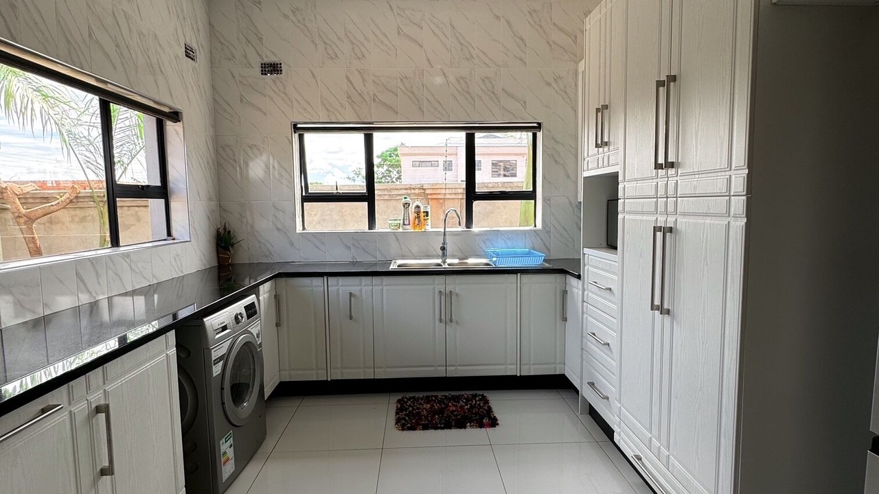 Photo of Kitchen in Glen Lorne