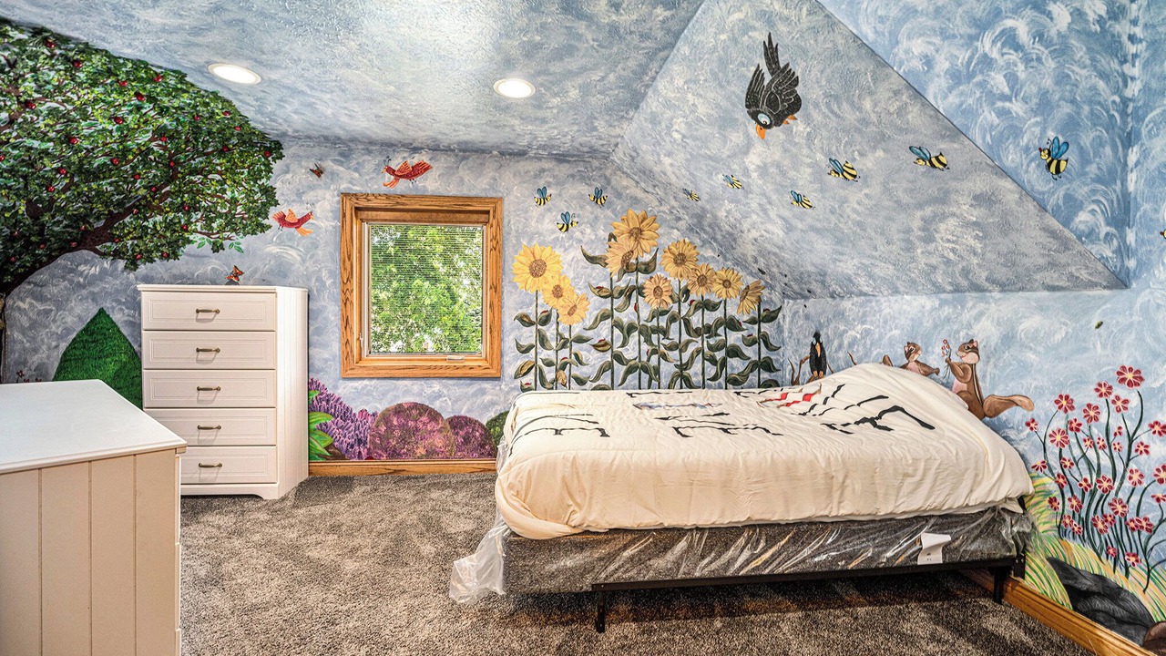 Photo of Bedroom in Battle Creek