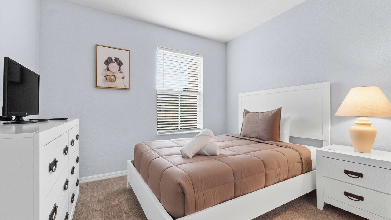 Photo of Bedroom in Regal Palms
