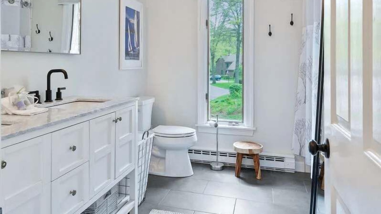 Photo of Bathroom in West Hartford