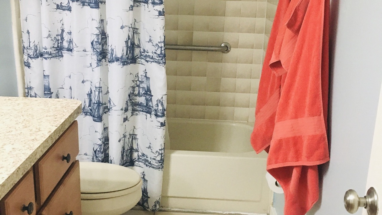 Photo of Bathroom in Cape Caneveral Beach Gardens