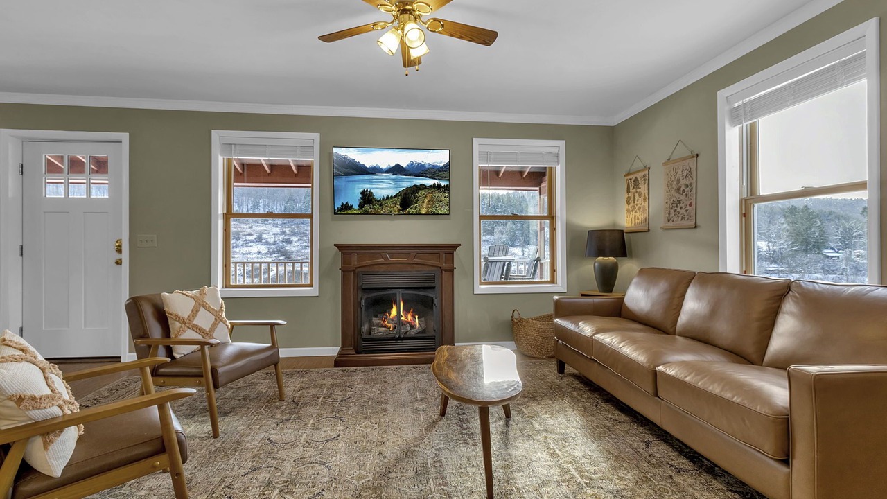 Photo of Livingroom in Great Valley