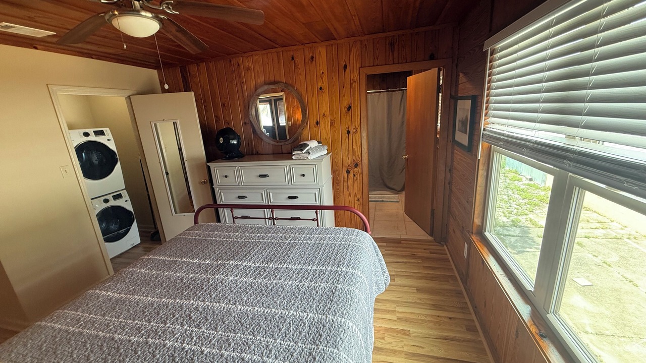 Photo of Bedroom in East End