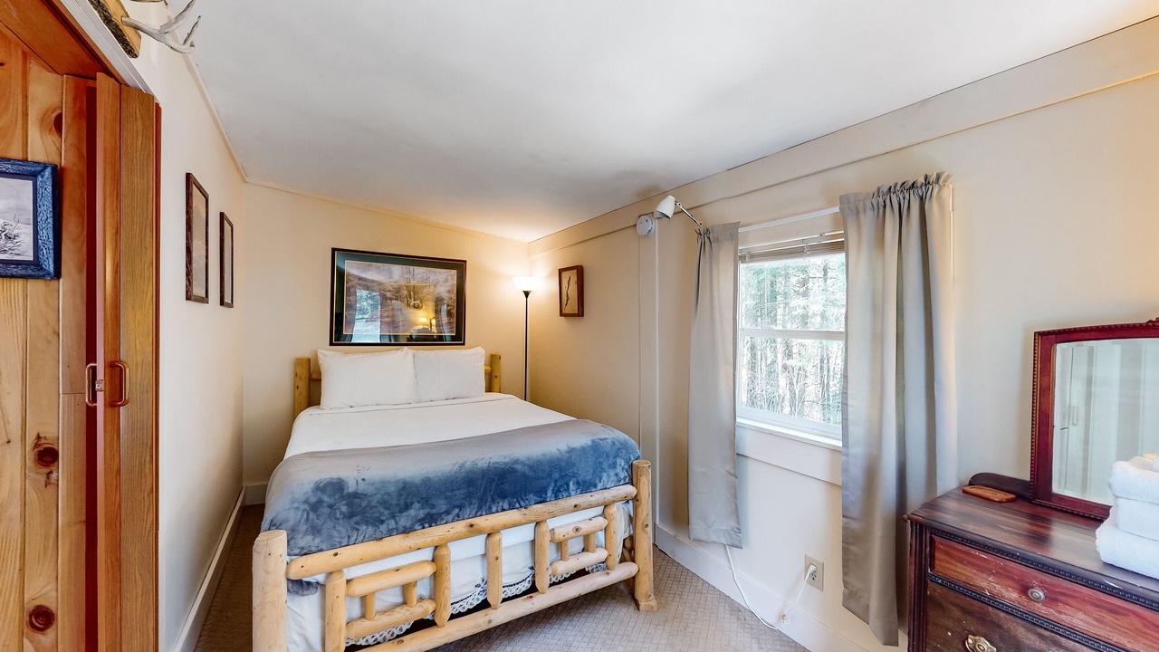 Photo of Bedroom in Warrensburg