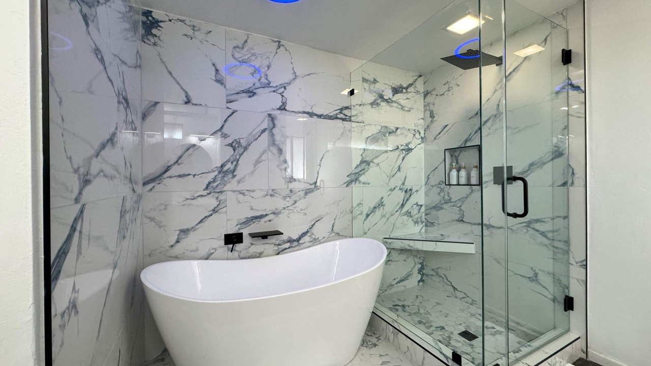 Photo of Bathroom in Valley Center