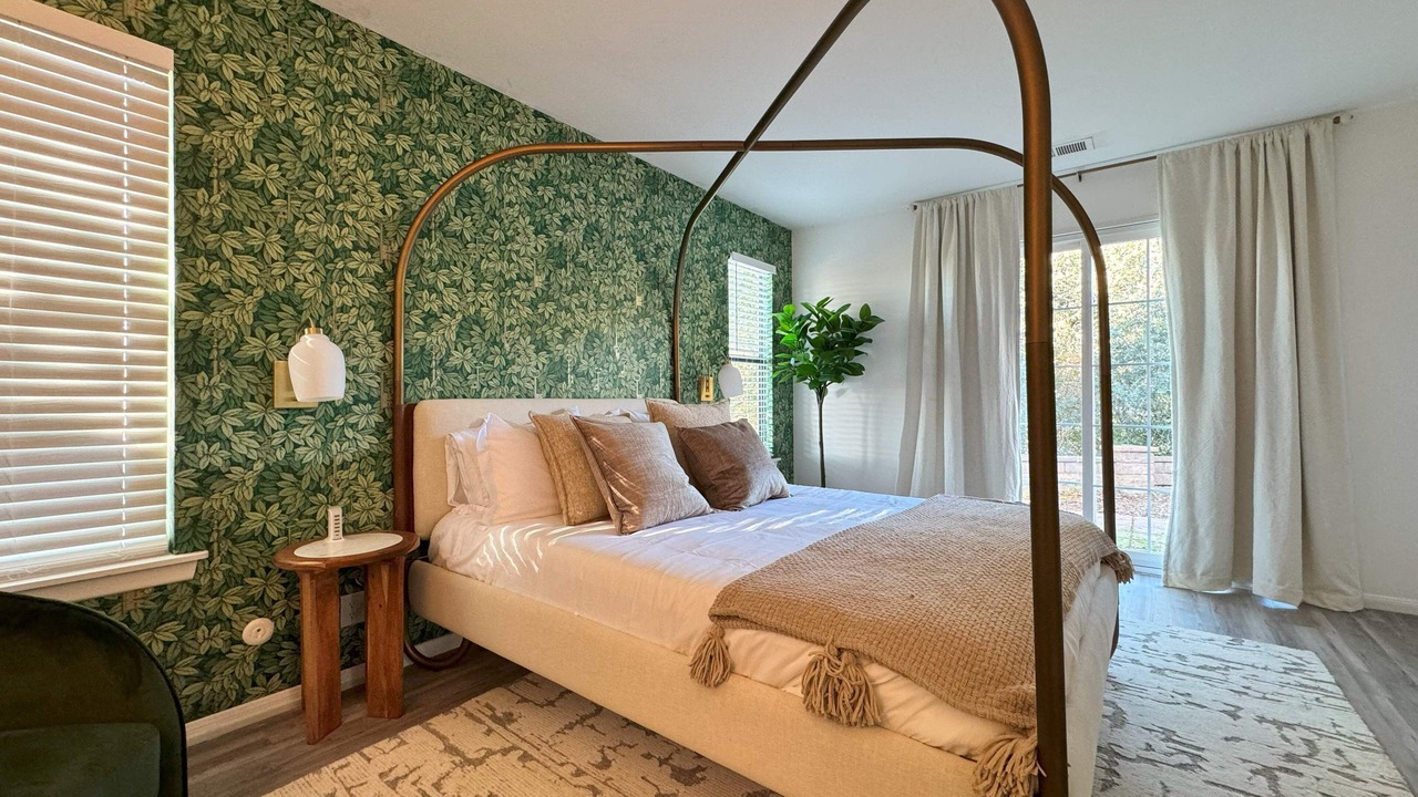 Photo of Bedroom in Valley Center