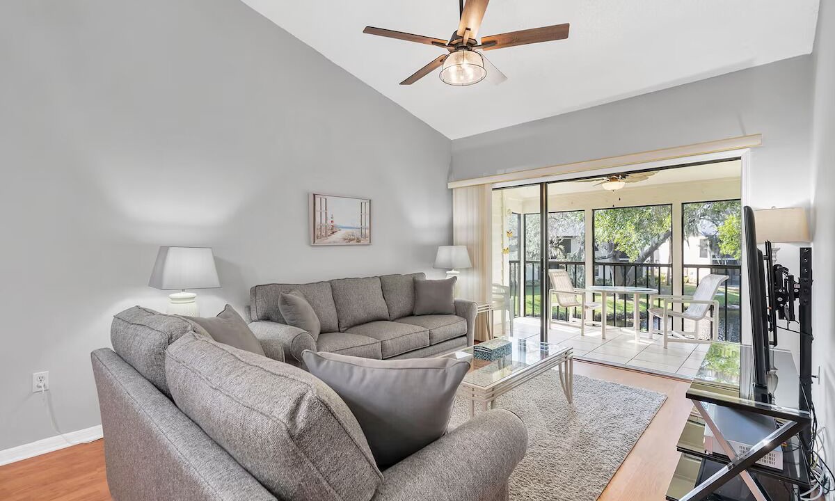 Photo of Livingroom in South Bradenton