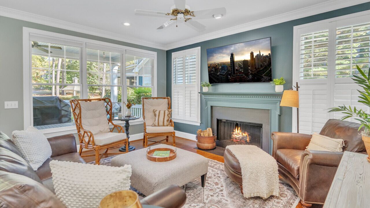 Photo of Livingroom in Greensboro