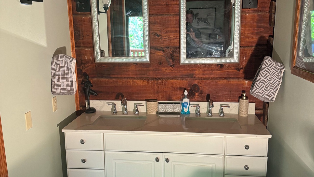 Photo of Bathroom in Townsend