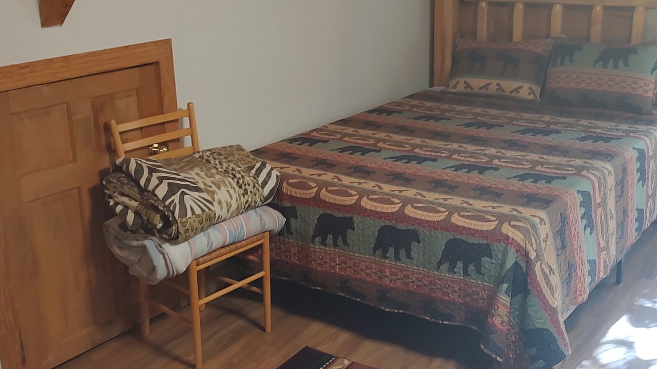 Photo of Bedroom in Townsend