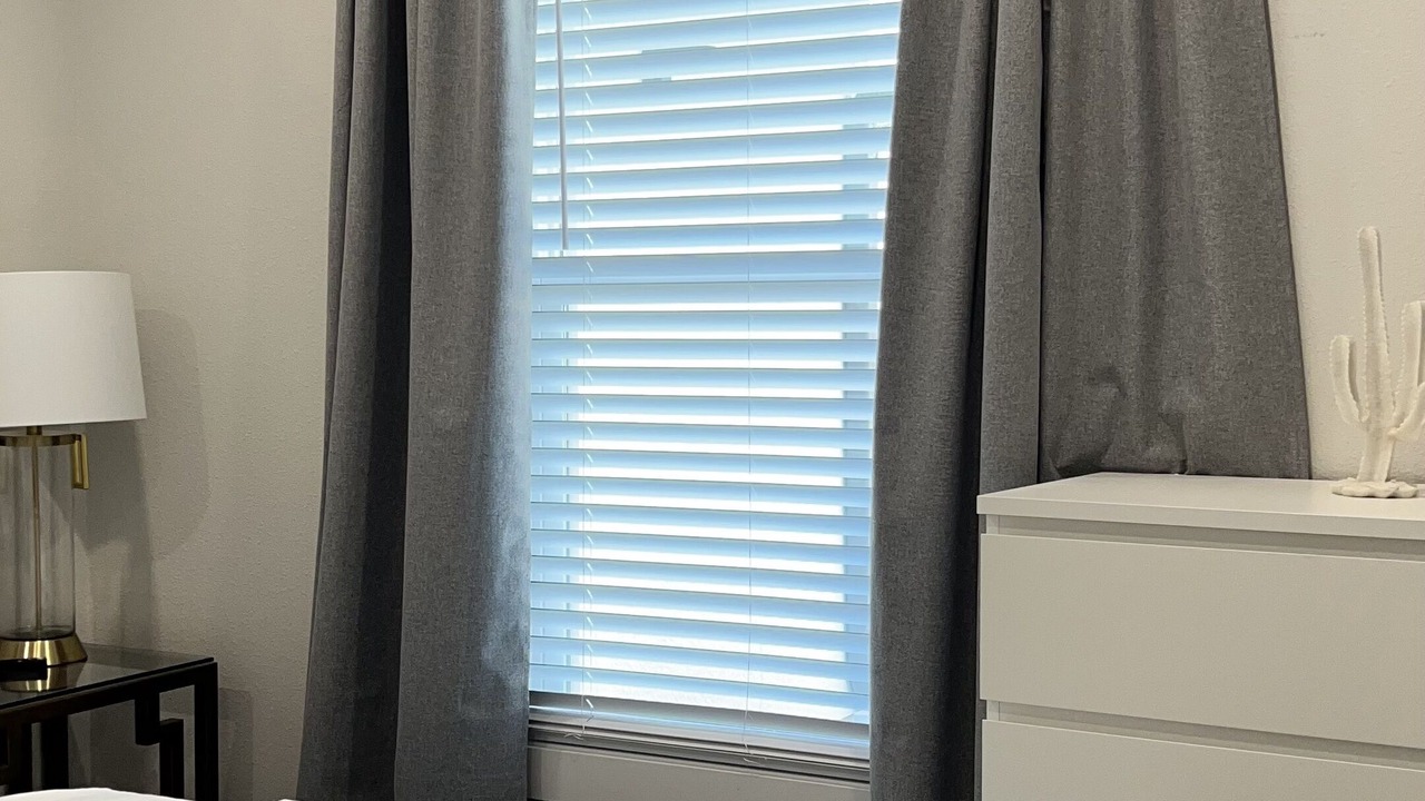 Photo of Bedroom in Riverview Estates