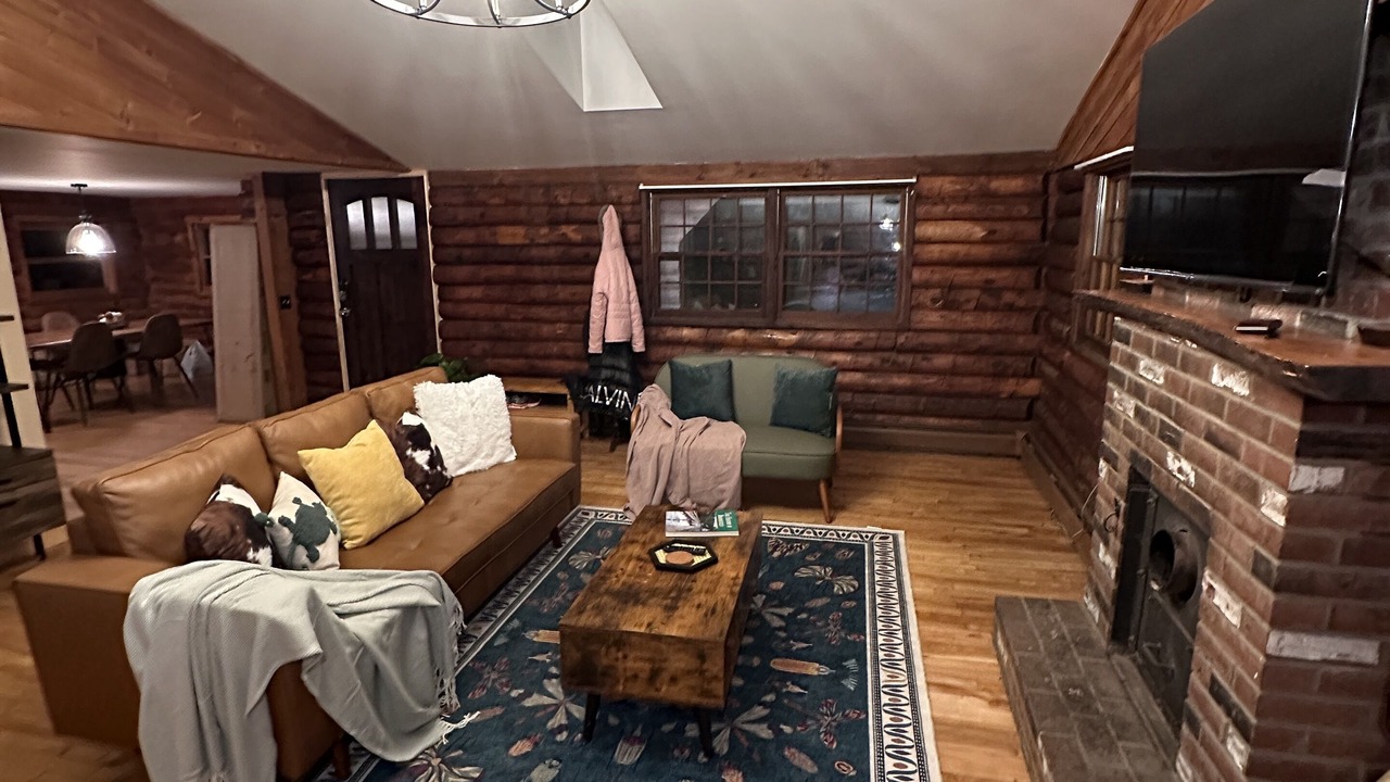 Photo of Livingroom in East Randolph