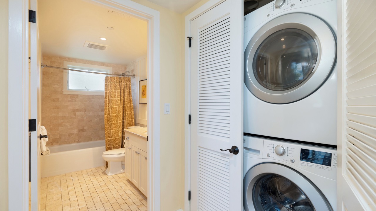 Photo of Bathroom in Kahuku