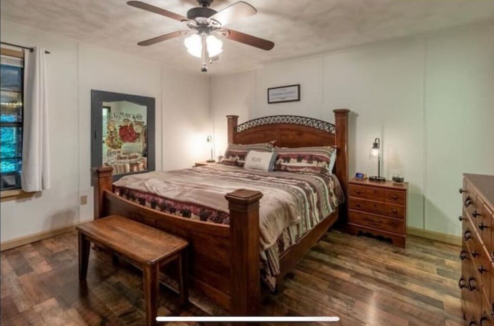 Photo of Bedroom in Andrews