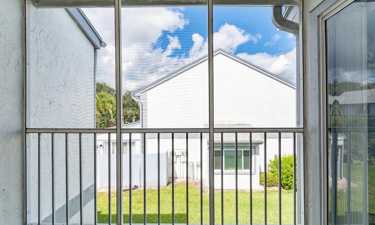 Photo of Patio Balcony in Villages of Seaport