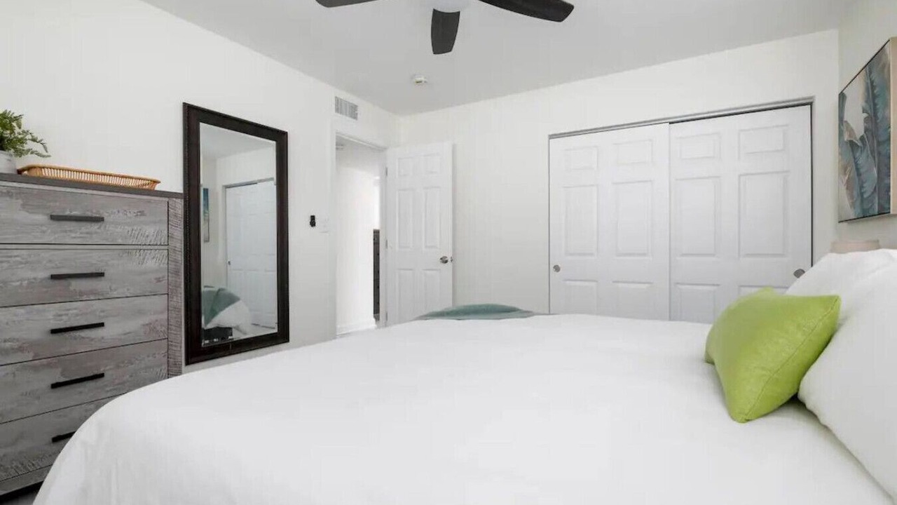 Photo of Bedroom in Riverview Estates