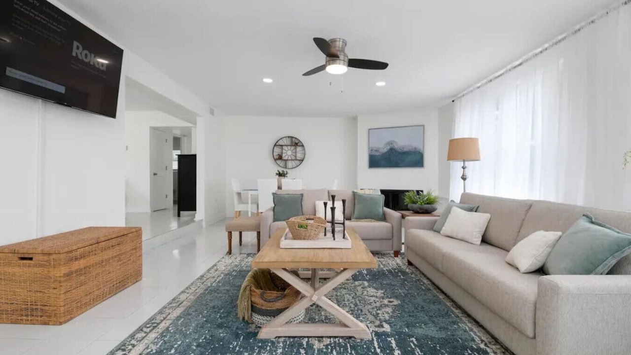 Photo of Livingroom in Riverview Estates