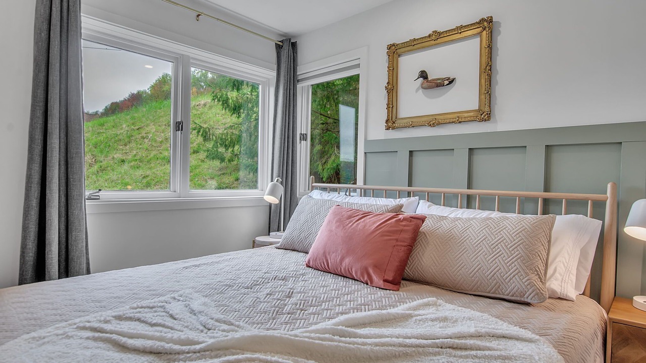 Photo of Bedroom in Great Valley