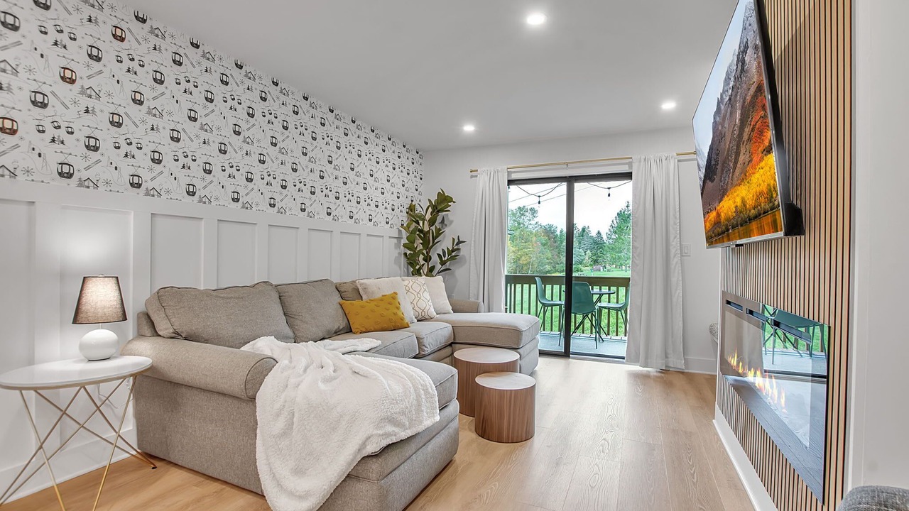 Photo of Livingroom in Great Valley