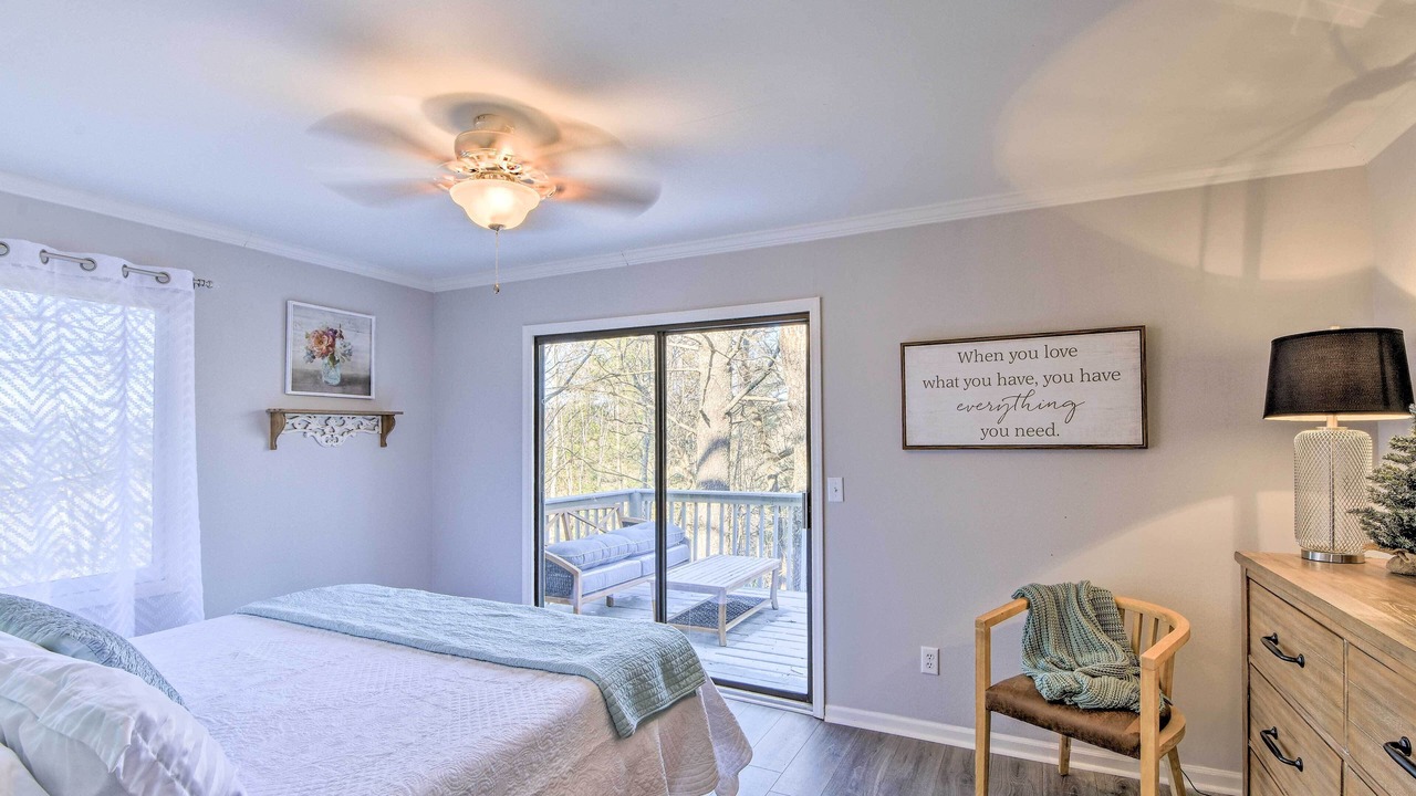 Photo of Bedroom in Sky Valley