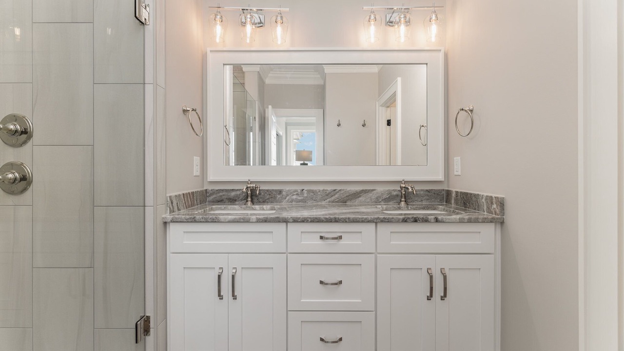 Photo of Bathroom in Inlet Harbour