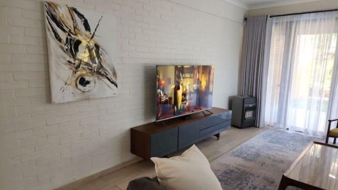 Photo of Livingroom in Greendale
