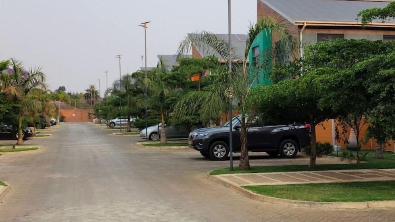 Photo of Outdoor in Greendale